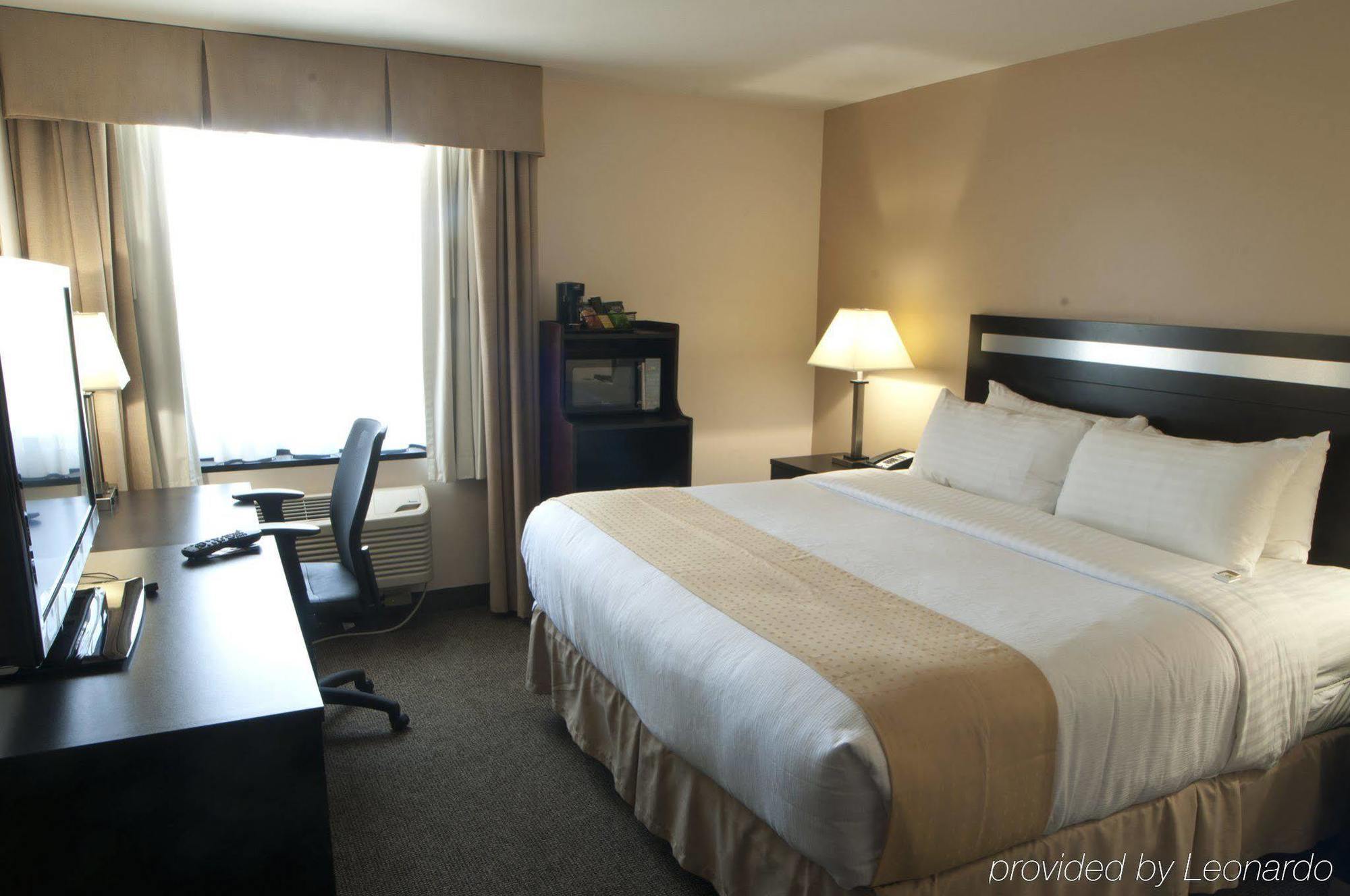 The Laguardia Hotel New York Exterior foto